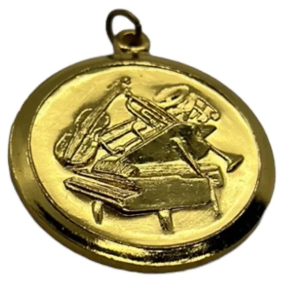MUSICAL INSTRUMENT PENDANT CHARM GOLD TONE, PIANO, VIOLIN, SAXOPHONE, NOTES - Picture 1 of 8